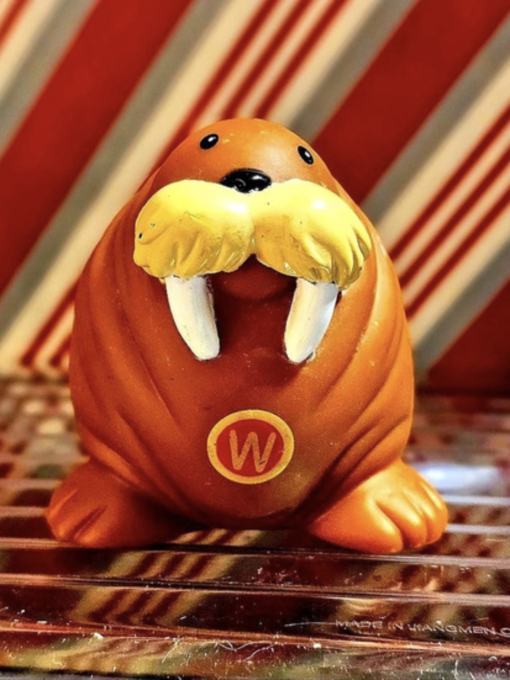 Fisher-Price Little People A-Z Learning Zoo Walrus (Letter W)